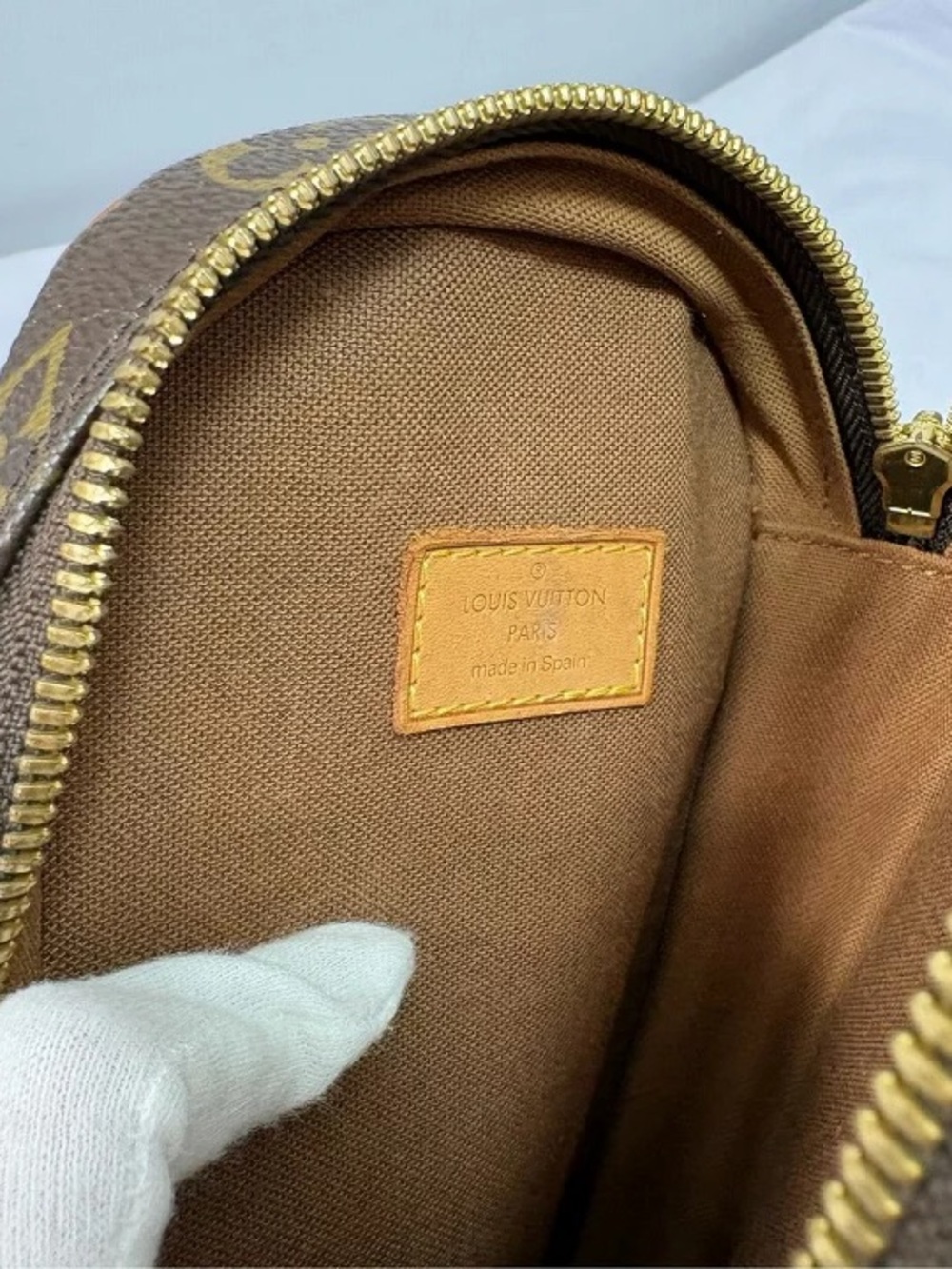 Authentic Louis Vuitton Pochette gange monogram mini belt sling bum bag - Picture 9 of 11